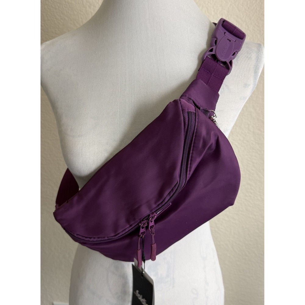 The Foldie Belt Bag Waist Pack Purple Nylon Travel Crossbody RFID Brand New - Picture 6 of 10